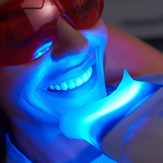 Picture of teeth whitening